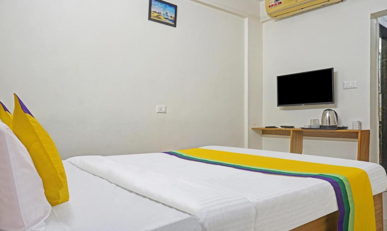 Itsy Hotels Ay Plus Hotels Kharadi ภายนอก รูปภาพ