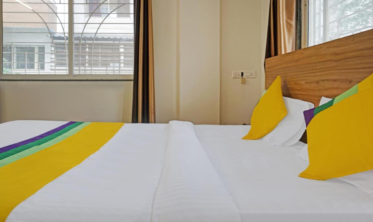 Itsy Hotels Ay Plus Hotels Kharadi ภายนอก รูปภาพ